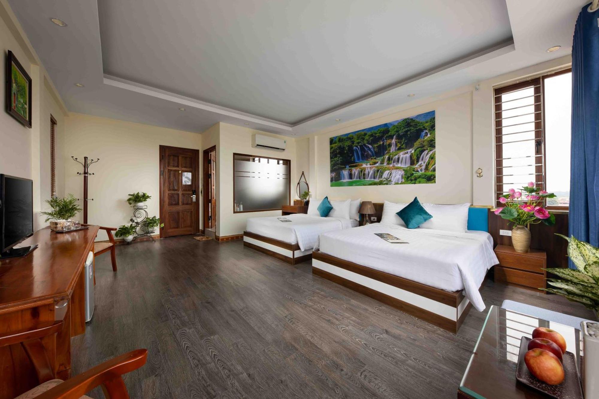 Viet Village Airport Hotel & Restaurants Hanoi Eksteriør billede