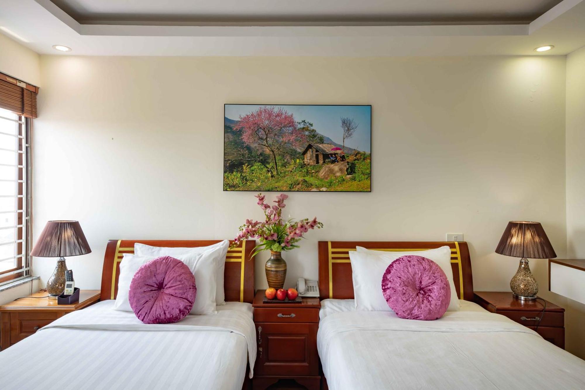 Viet Village Airport Hotel & Restaurants Hanoi Eksteriør billede