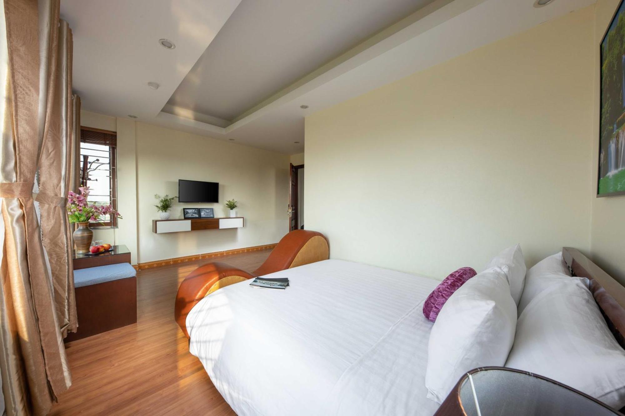 Viet Village Airport Hotel & Restaurants Hanoi Eksteriør billede